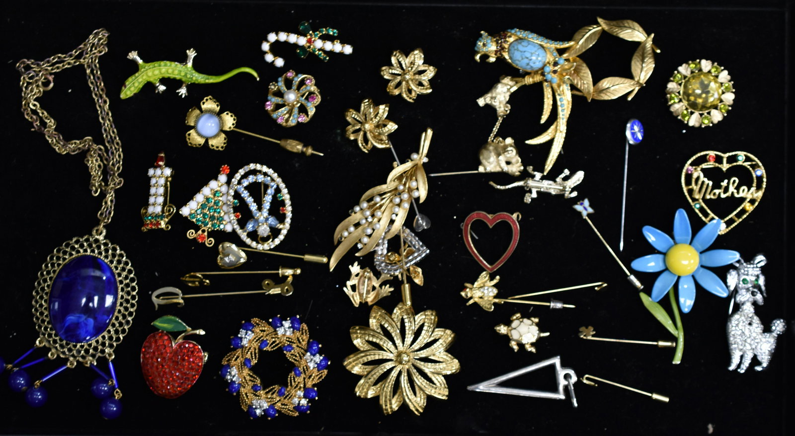 Vintage Novelty Brooch Collection (1 of 1)