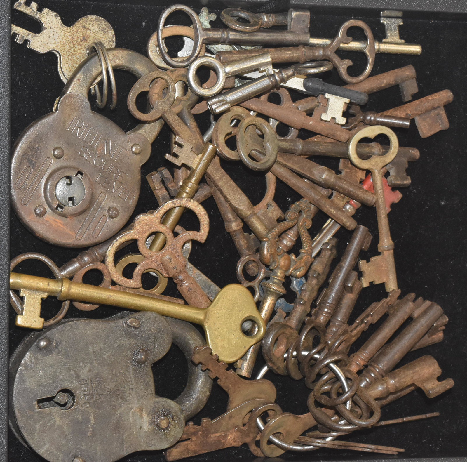 Skeleton Keys and Locks: Approx. thirty five skeleton keys, a "Reese" secure lever lock with keys and a 19th century "Fletcher" lock.