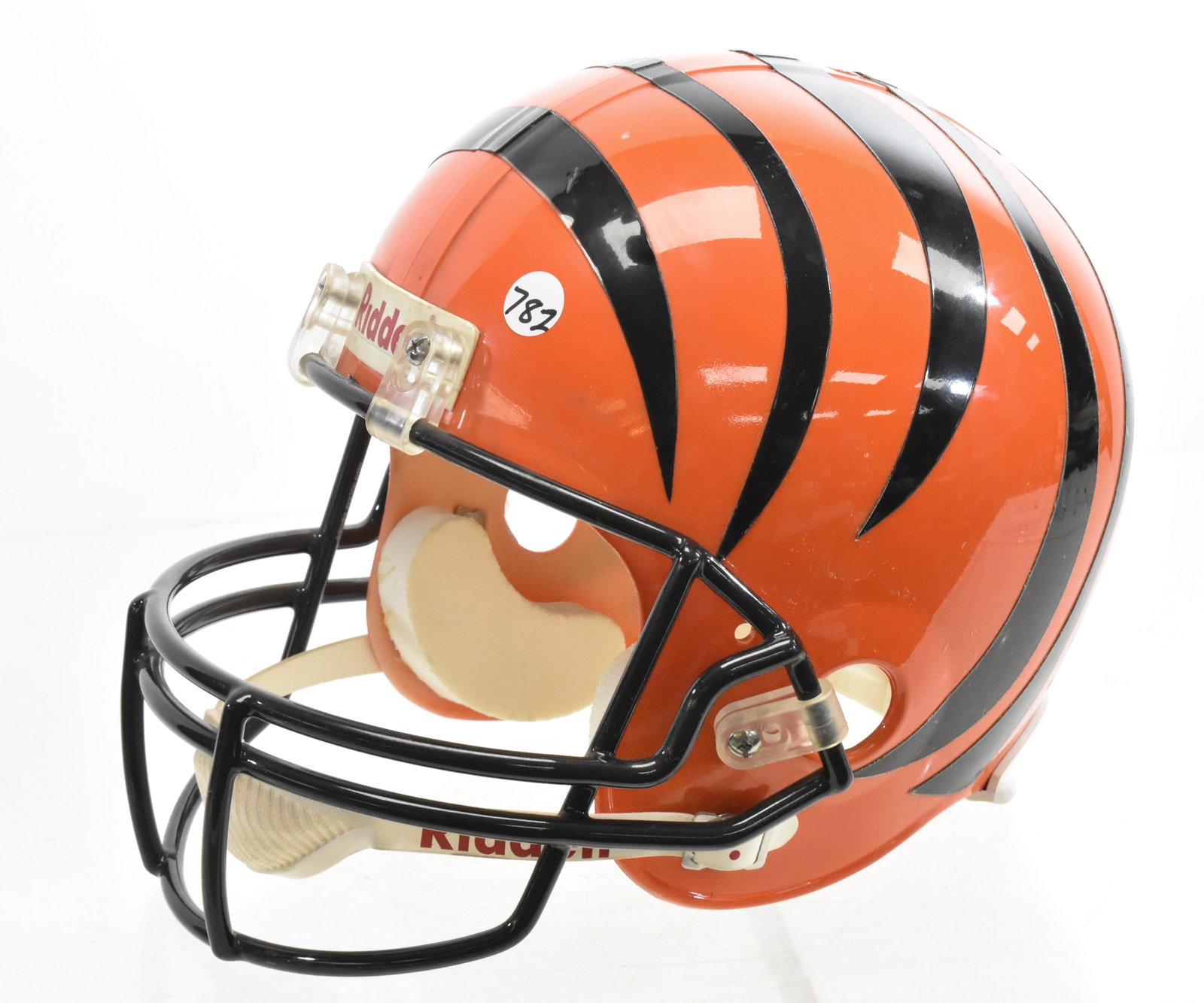 Cincinnati Bengals Riddell Helmet: This Riddell Bengals helmet is a life size helmet for diplay, not game worn.