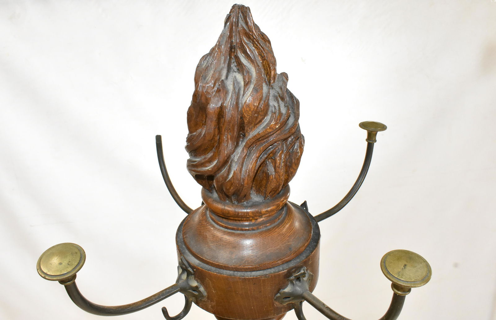 Vintage Oak Clothes Tree with Flame Finial (1 of 4)