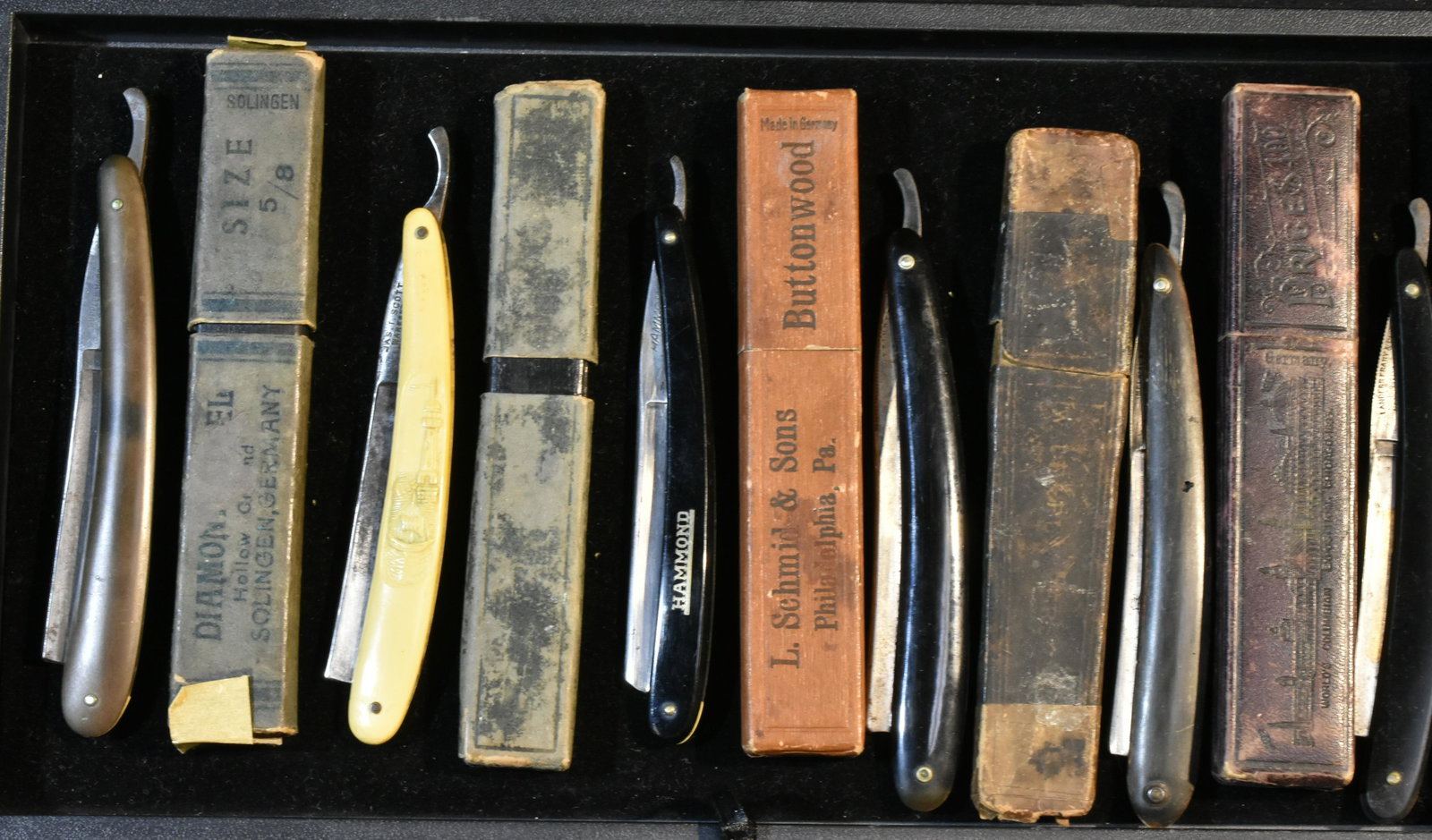 Collection of Straight Razors: A Jason Scott with a yellow celluloid body and lighthouse, a Hammond, an Imperial and others. One has a chipped blade - total of 6 razors.