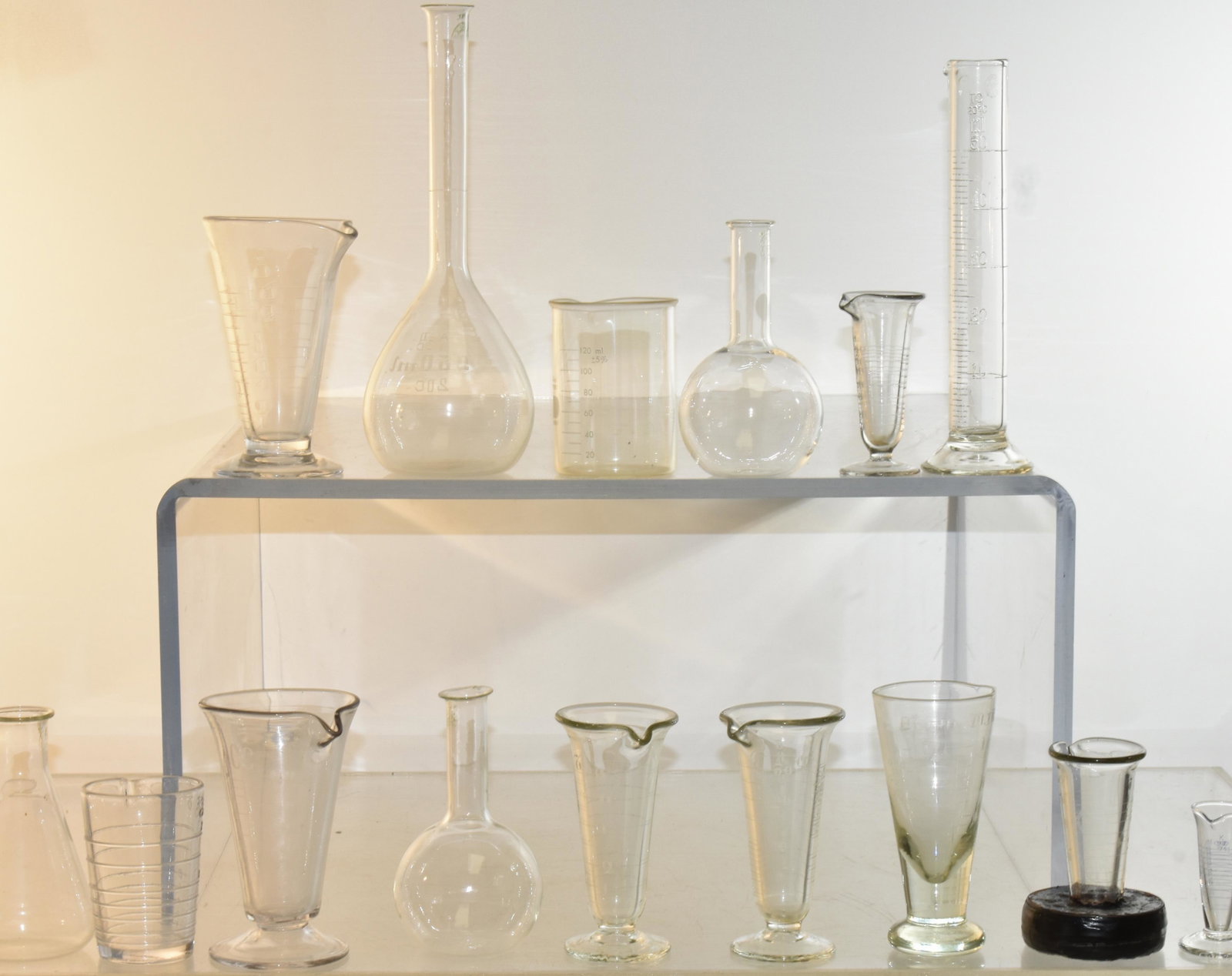 Glass / Medical Beakers: Lot includes (15) various beakers of different shapes and sizes.