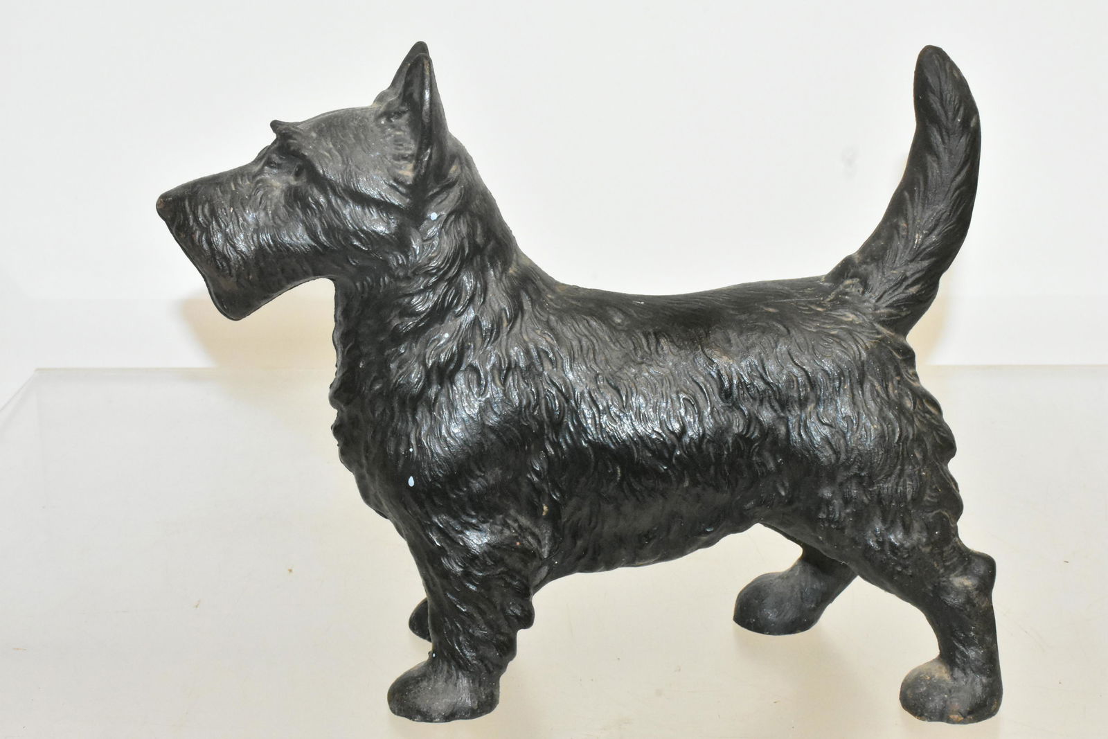 Early to Mid 20th C Scotty Dog Cast Iron Door Stop (1 of 3)