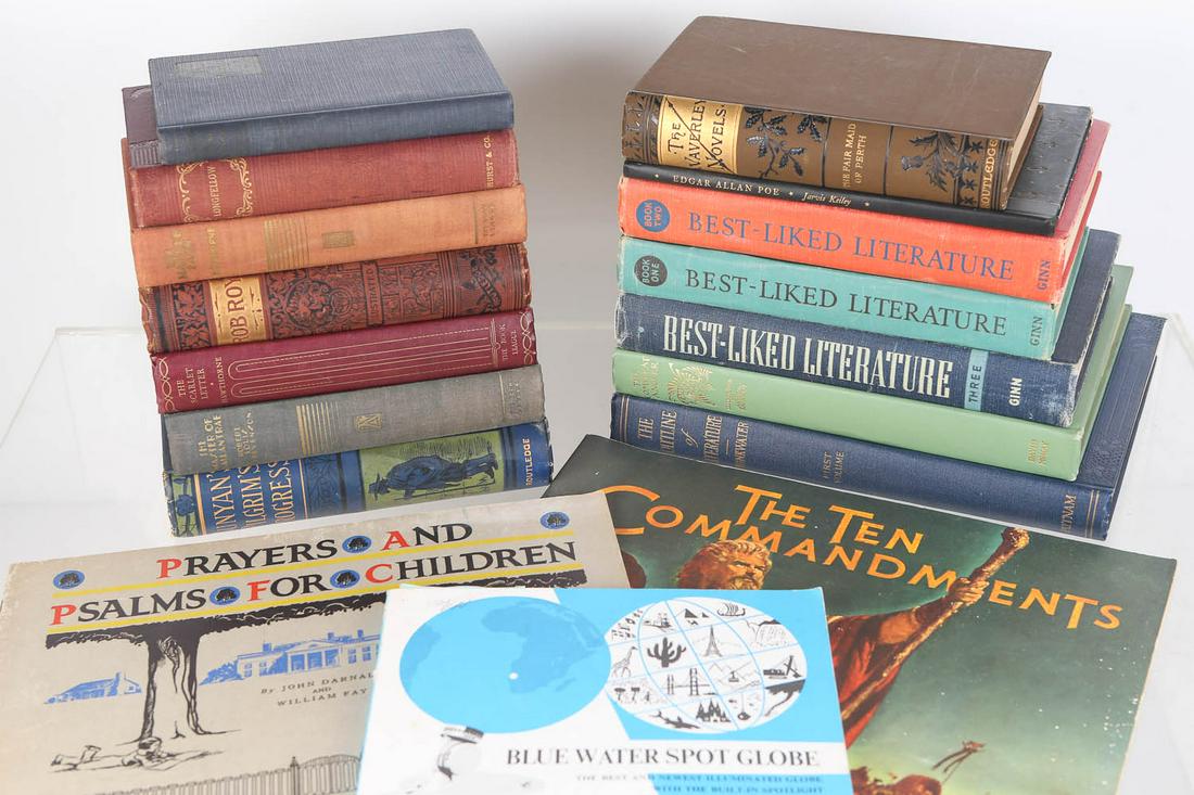 Hardback Books / Literature: Lot includes Edgar Allan Poe, Long Fellow, The Scarlett Letter and others.