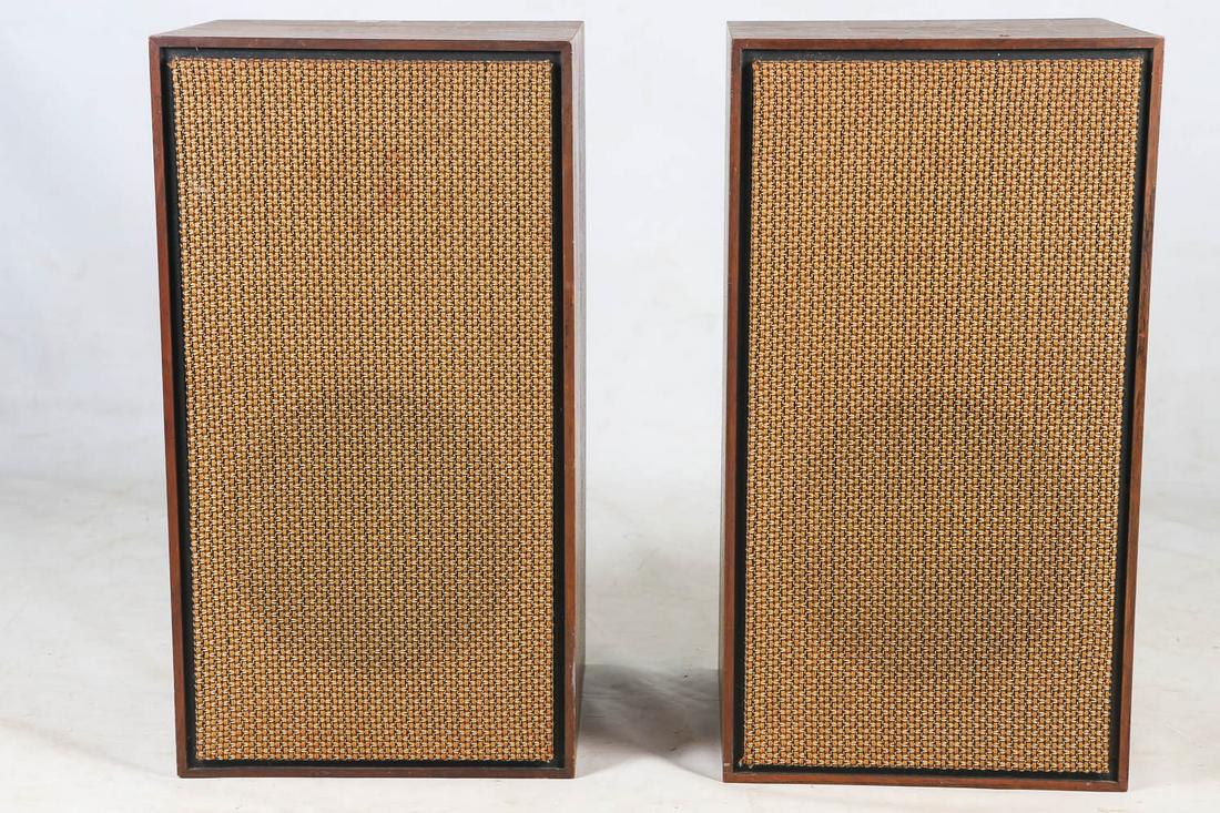 Pair of Fisher Model 10 Stereo Speakers (1 of 5)