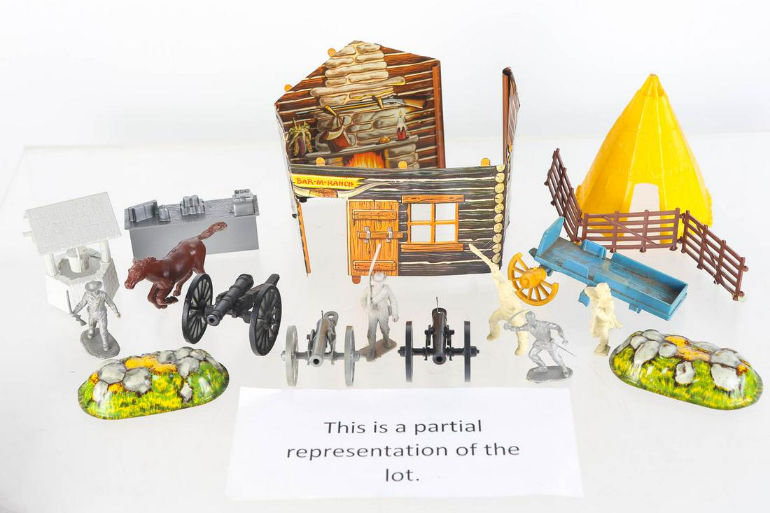 Vintage Western Figures and Cannons (1 of 7)