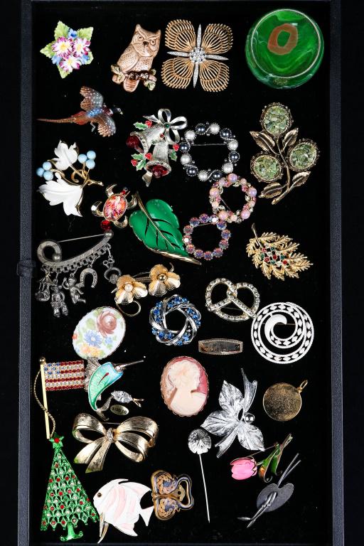 Vintage Estate Brooches: includes Trifari Maltese cross, aurora borealis, rhinestone, Capodimonte, floral, Christmas, and more.