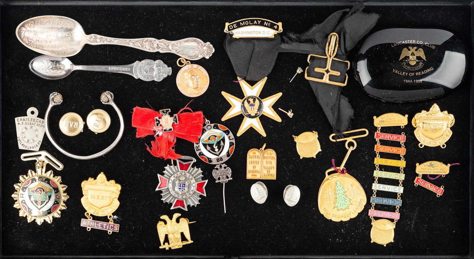 Masonic Medals and Lapel Pins: De Molay enameled cross with ribbon, De Molay merit lapel pin, Order of the Rainbow merit pins, tall cedar fob and cufflinks, early Scottish rites pin with remnants of red ribbon, cuff bracelet with c