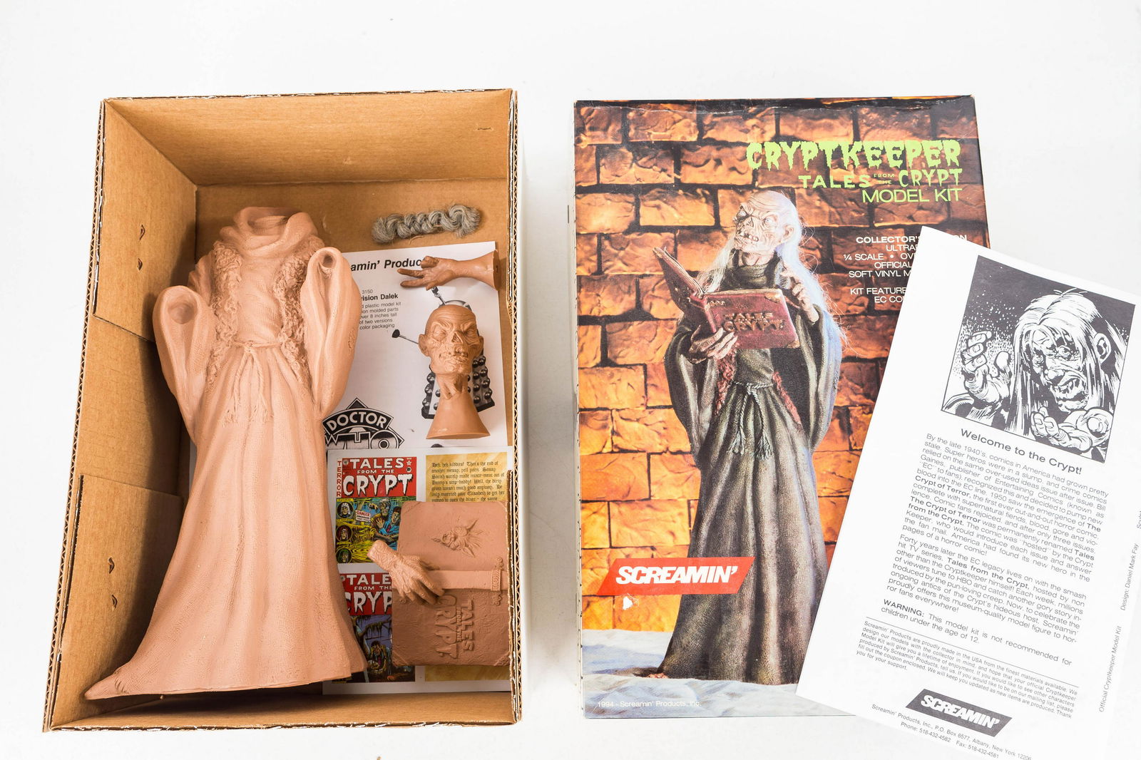 Cryptkeeper Model Kit: From Tales from the Crypt is the Cryptkeeper, Collector's Edition, 1/4 scale, approx 14" tall, soft vinyl model figure, complete in box. Made by Screamin' Products, #1300. Box open but content appear