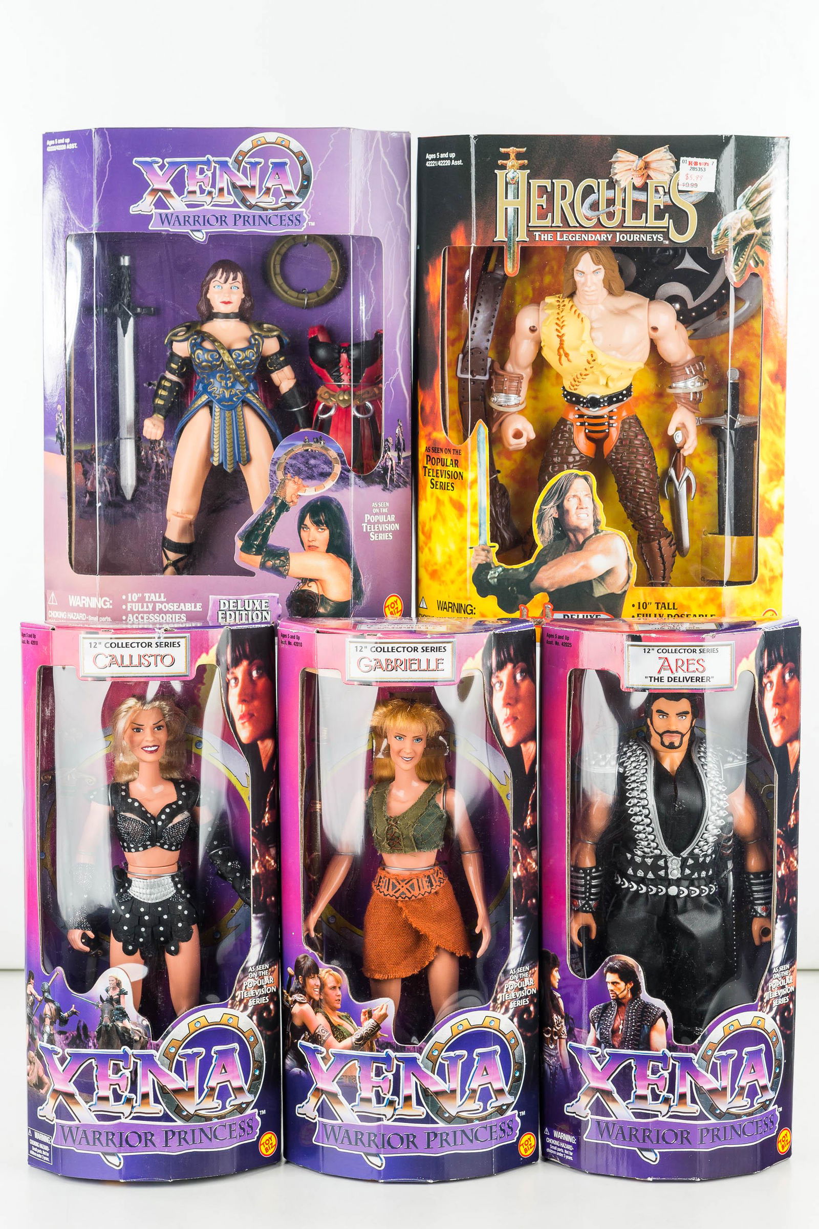 Xena Warrior Princess Various Action Figures (5): Two 10" tall and three 12" tall action figures by Toy Biz including Deluxe Edition Xena and Hercules (item # 42221 and 42222) plus Ares, Callisto and Gabrielle (item#42028, 4201342012) New in package.