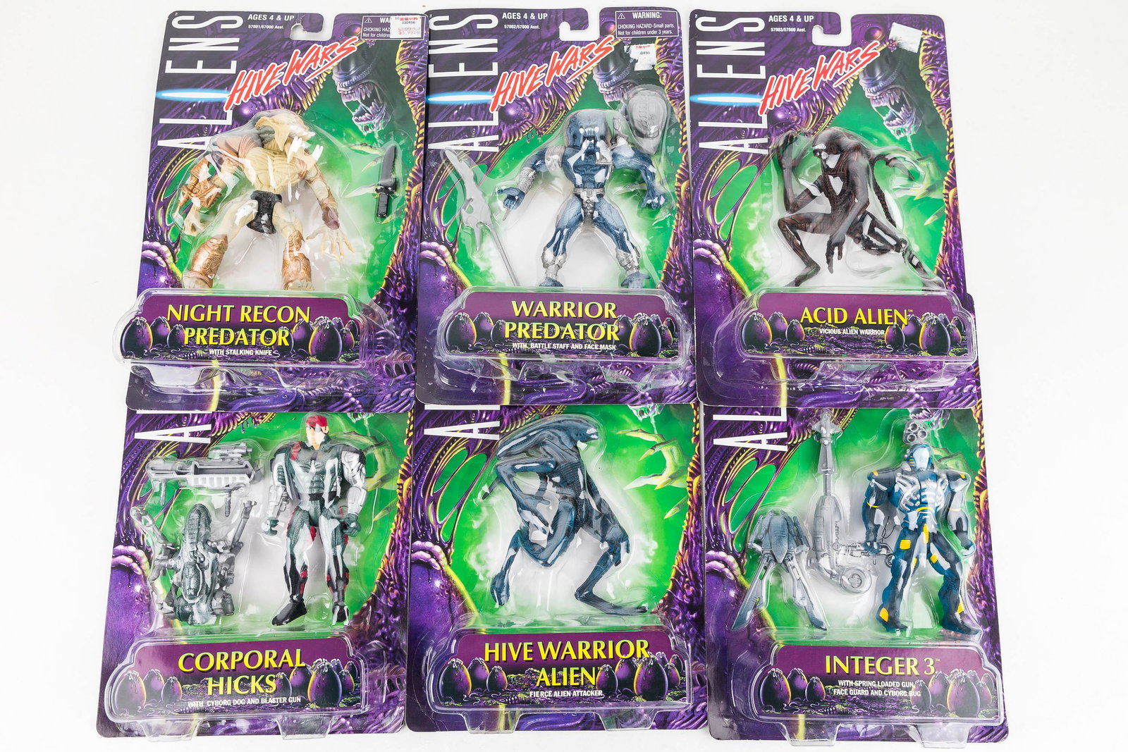 Aliens Hive Wars Sets NIP: Six total sets all dated 1998 NIP.