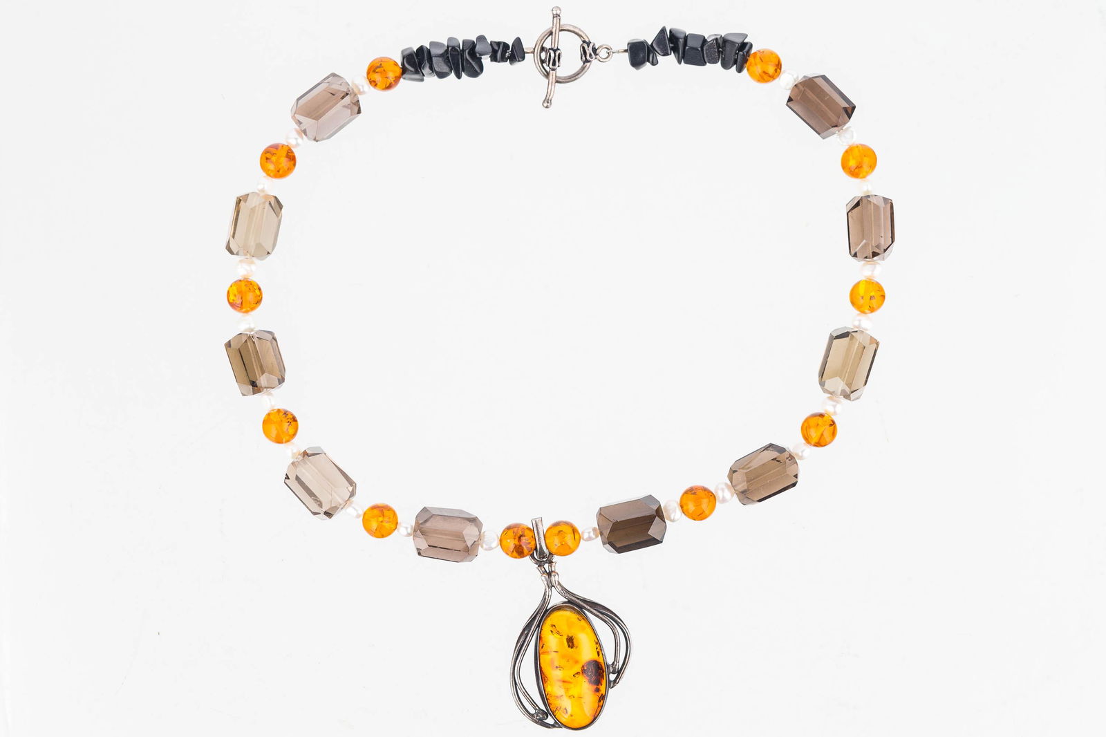 Sterling Amber Necklace (1 of 5)