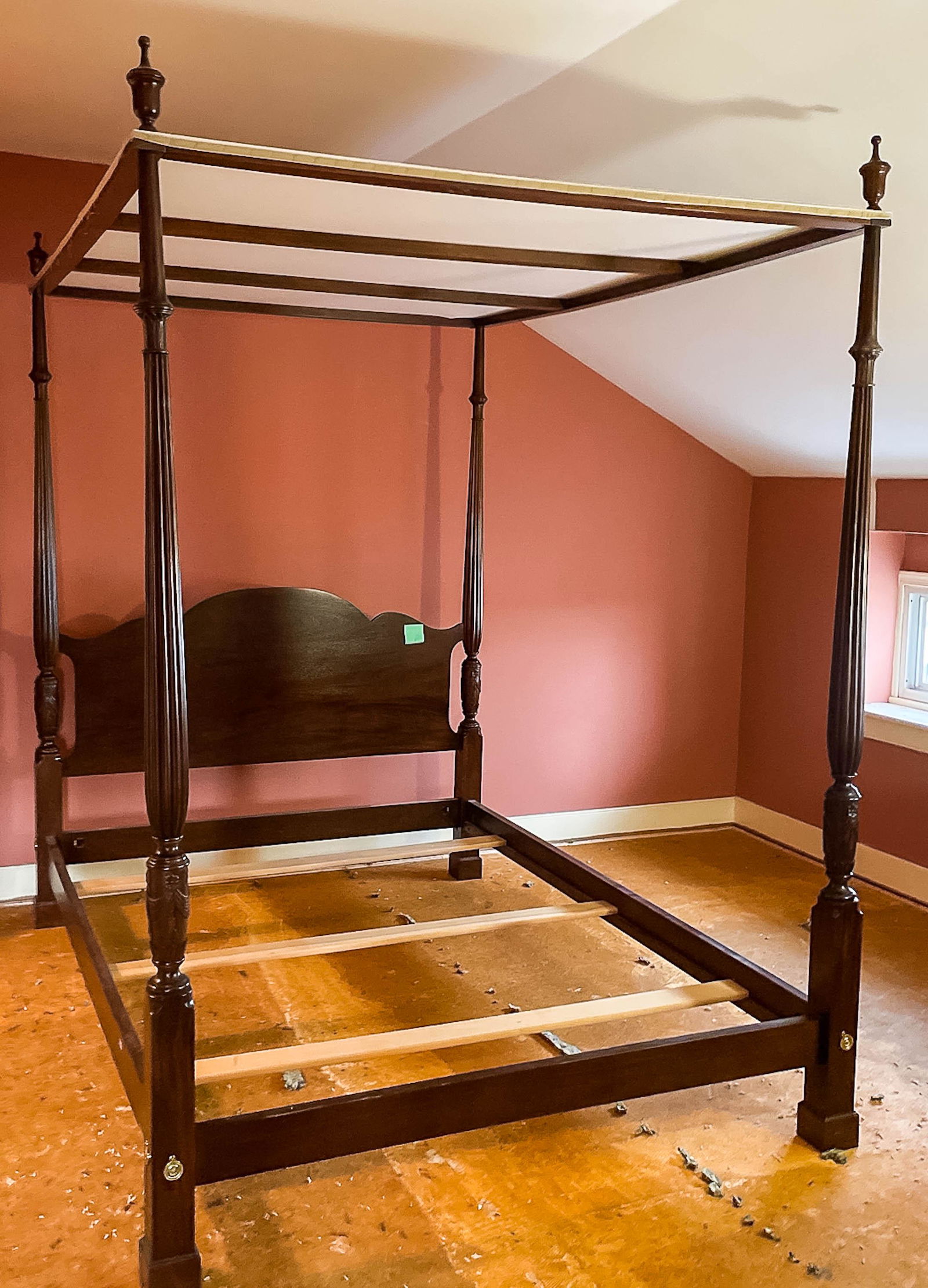 Rice Carved Queen Size Poster Bed w/ Canopy (1 of 4)