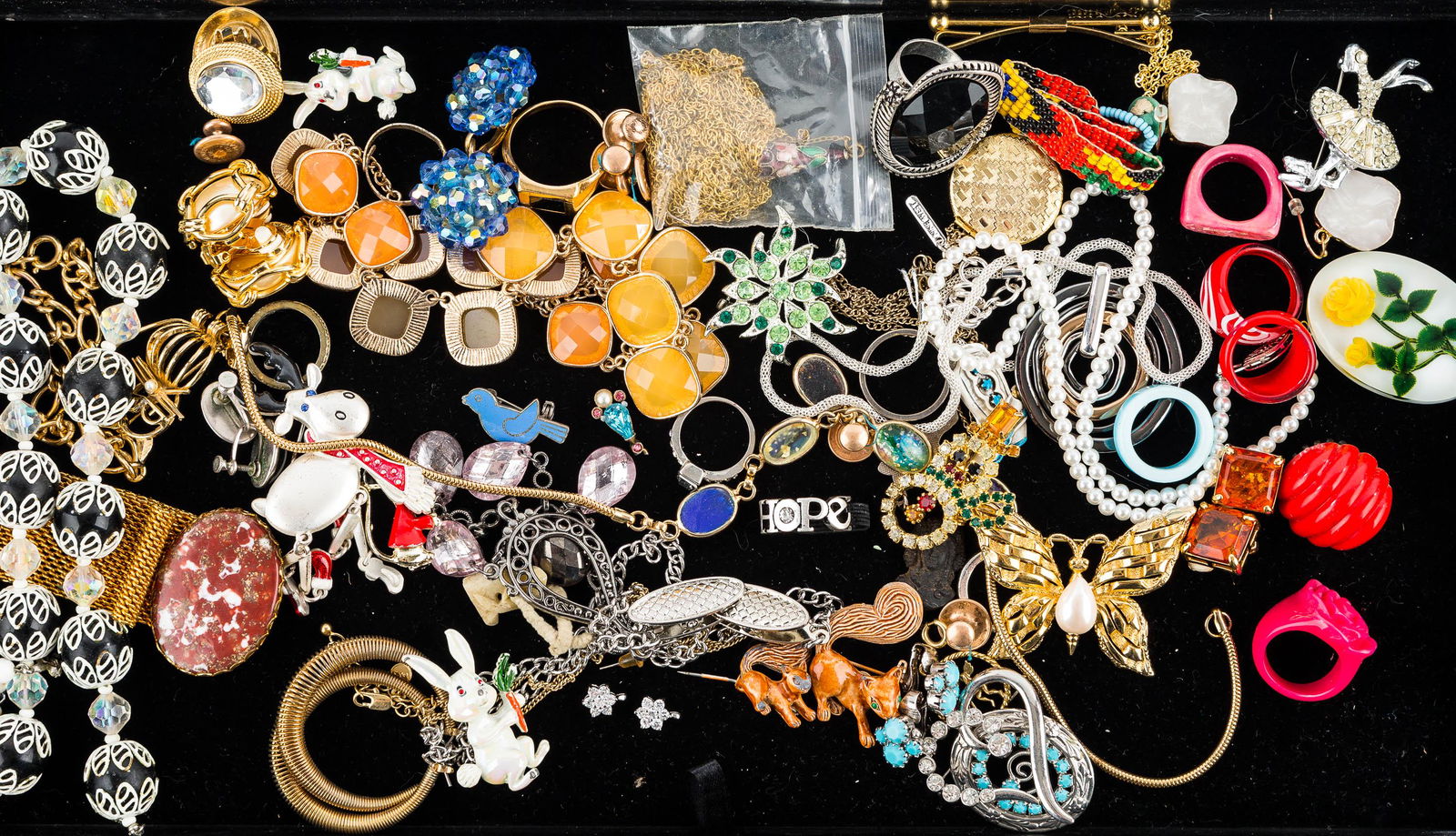 Mixed Costume Jewelry (1 of 4)