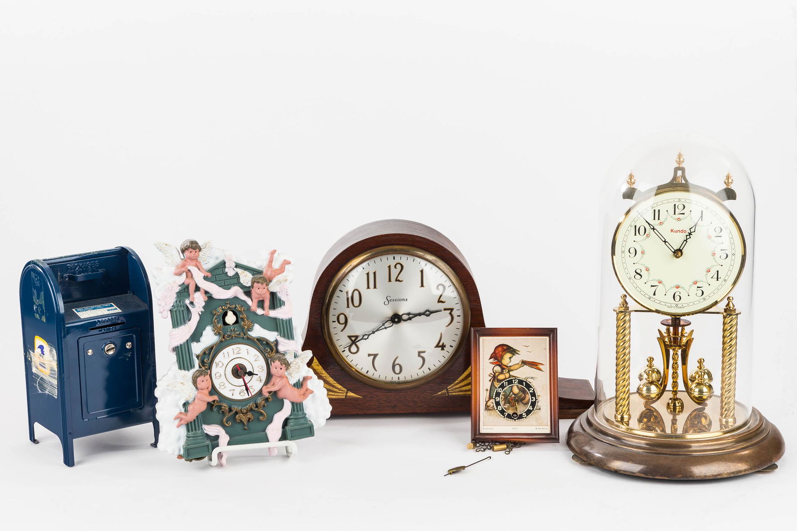 Sessions Mantle, German and Other Clocks (1 of 5)