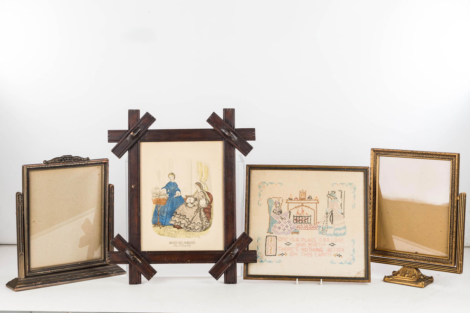 Vintage Standing and Tramp Art Frames (1 of 4)