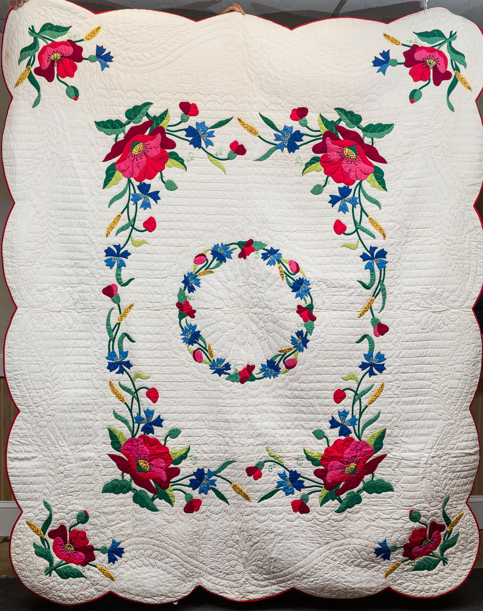 Floral Applique Quilt With Handstitching (1 of 8)