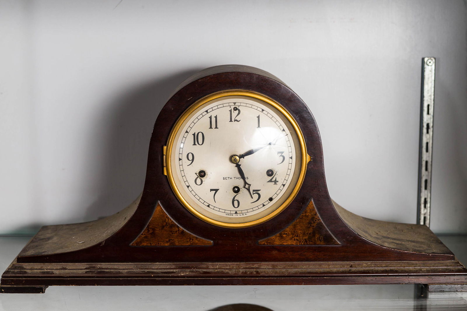 Seth Thomas Mantle Clock (1 of 3)