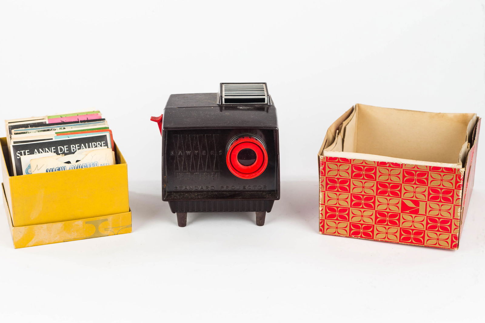 Viewmaster Standard Projector with Disks (1 of 2)