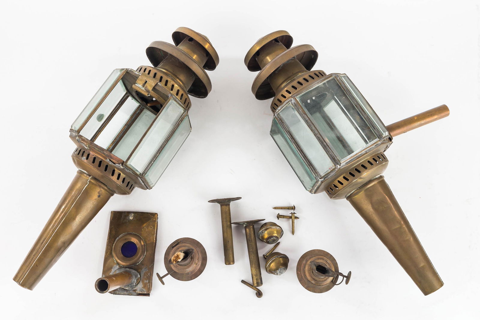 Vintage Automobile/Carriage Lanterns (1 of 3)