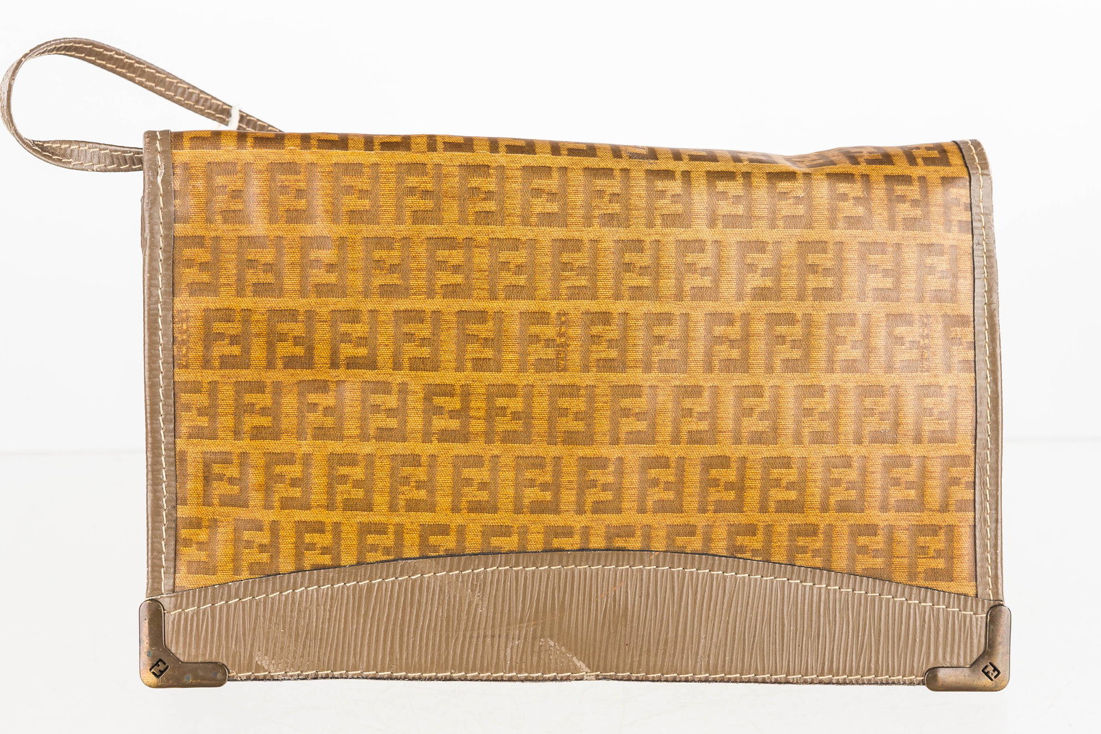 Vintage Fendi Handbag: This Fendi Roma, Italy signature logo, crossover style handbag has some strap wear.