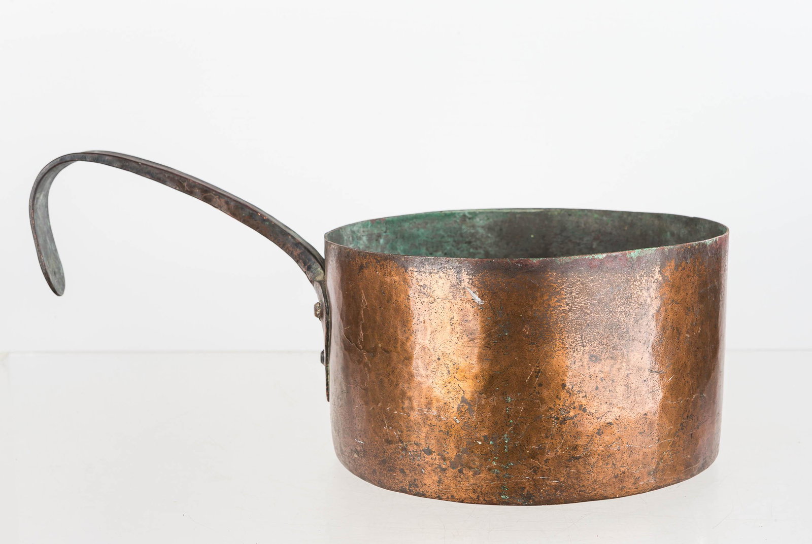 19th Century Copper Kettle with Dovetailed Bottom (1 of 5)