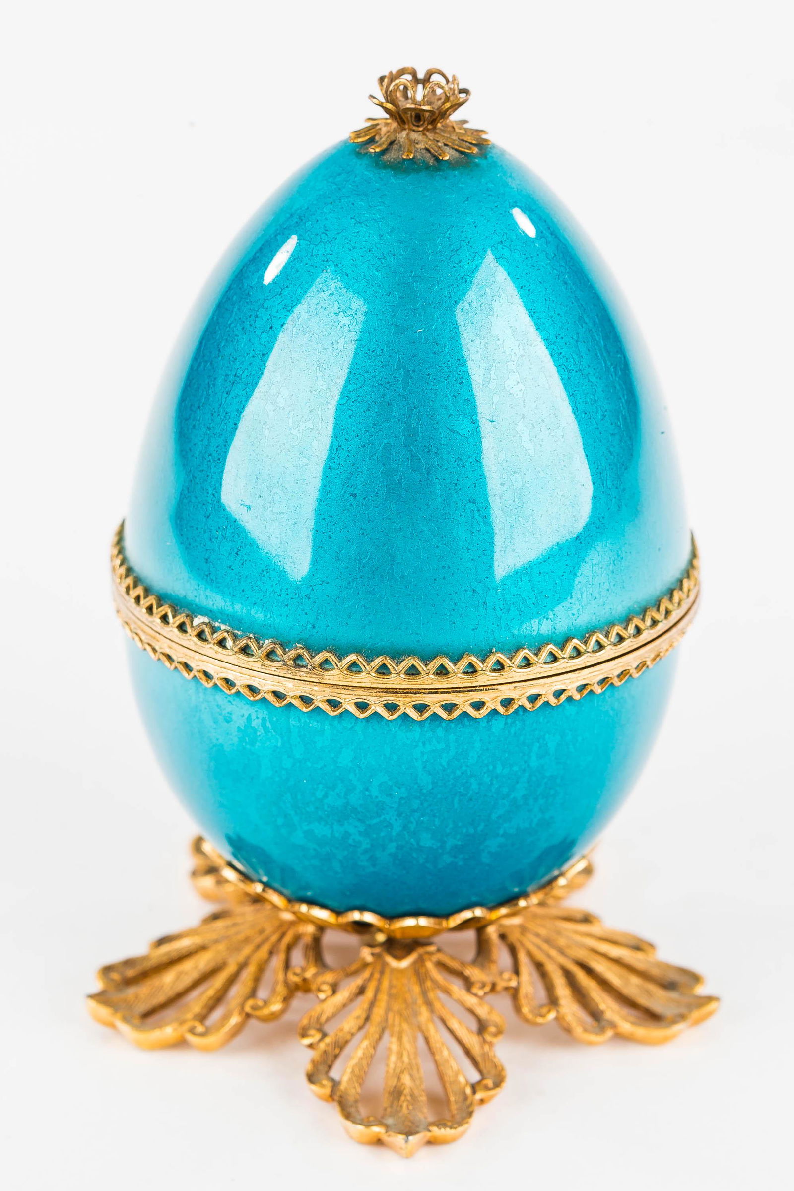 Evans Enameled Egg Perfume Bottle Holder (1 of 6)