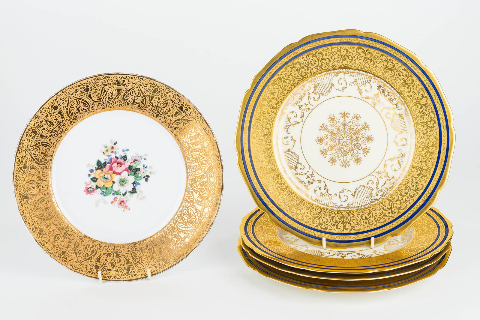 18K Gold Trim Hutschenreuther Plates (1 of 5)