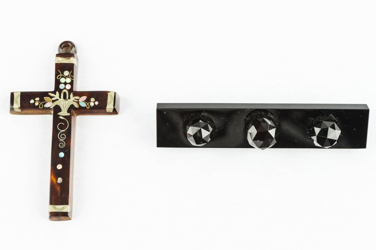 14K and Victorian Bar Pin (1 of 3)