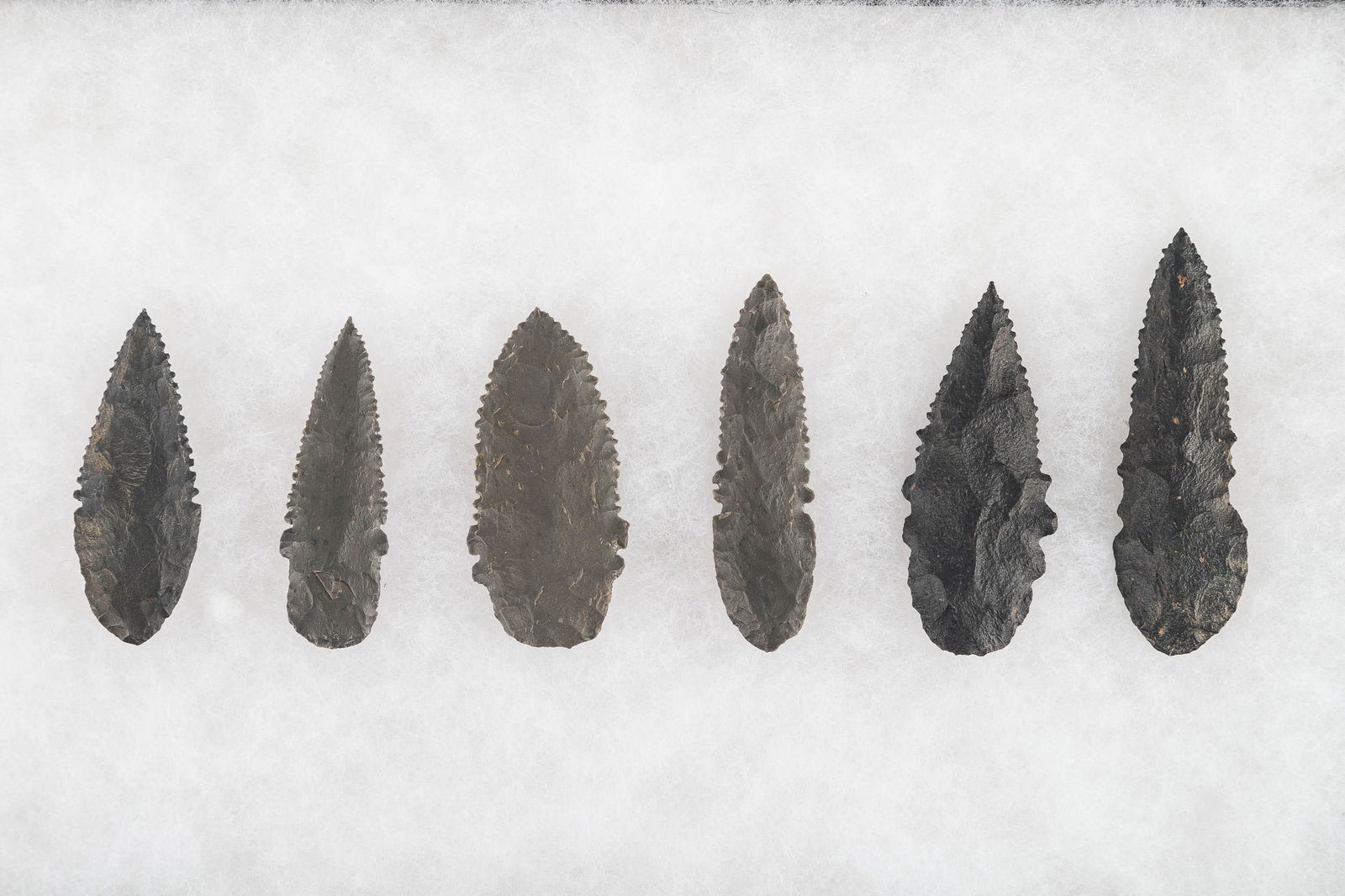 Pre-Columbian Arrowheads / Inca, Large (6) (1 of 3)