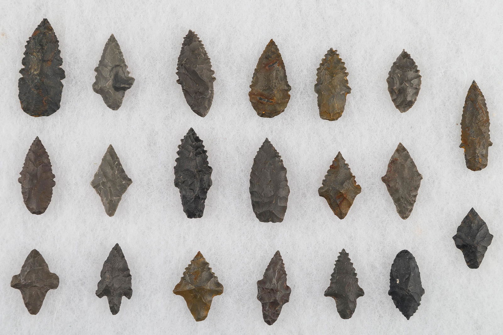 Pre-Columbian Arrowheads / Inca, Medium (20) (1 of 3)