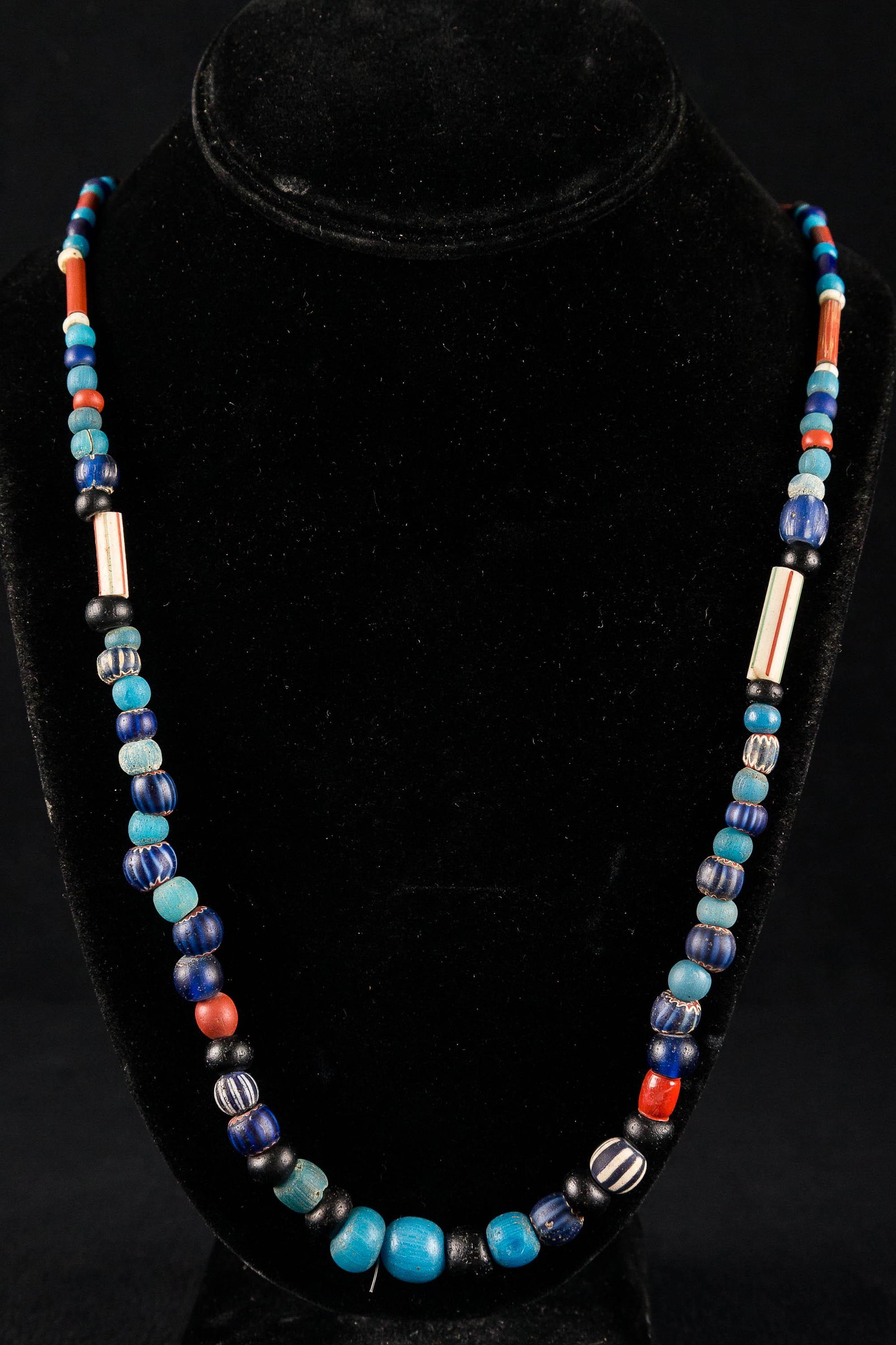 Susquehannock Glass Trade Beads/Stoner Collection (1 of 3)