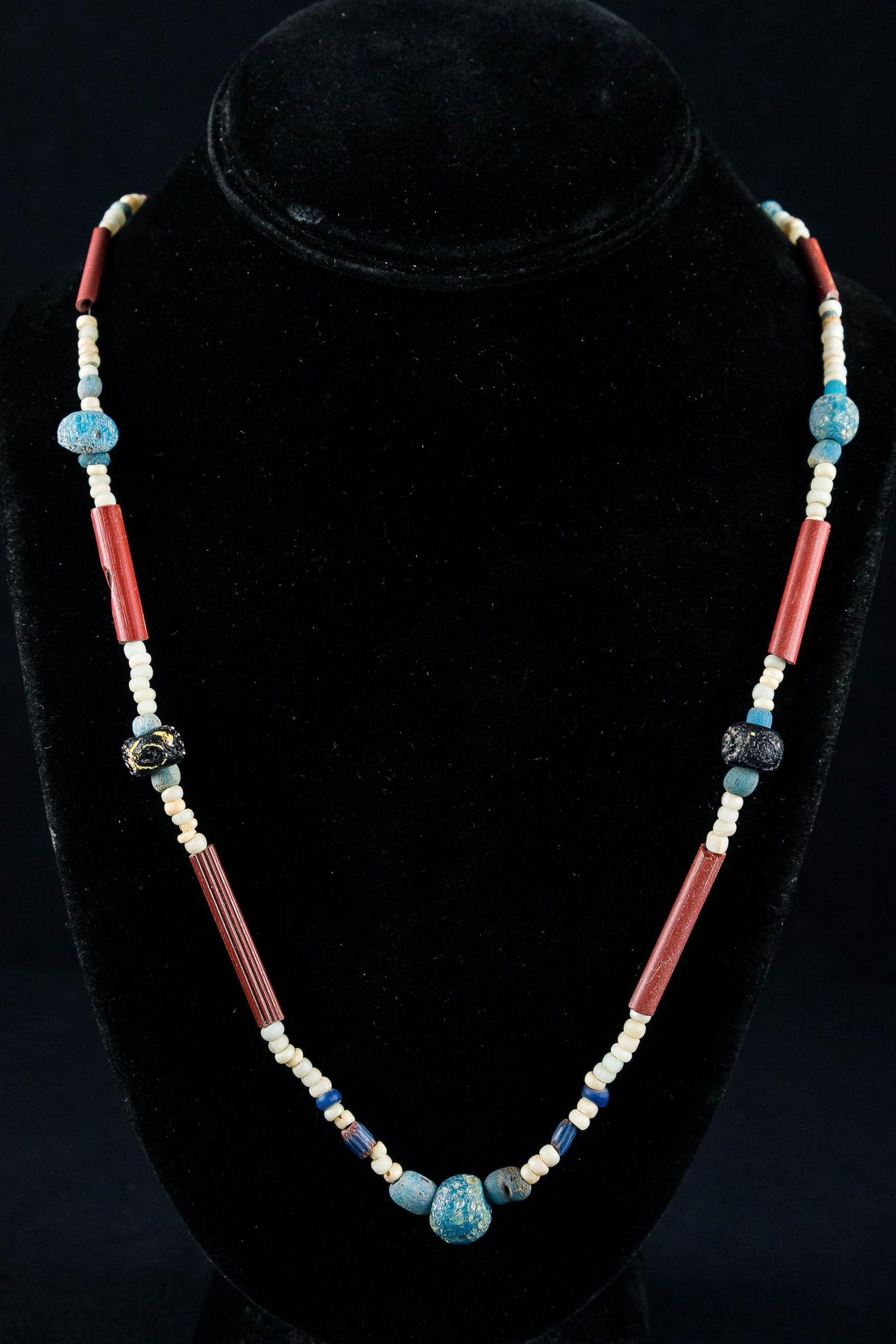 Susquehannock Glass Trade Beads/Stoner Collection (1 of 3)