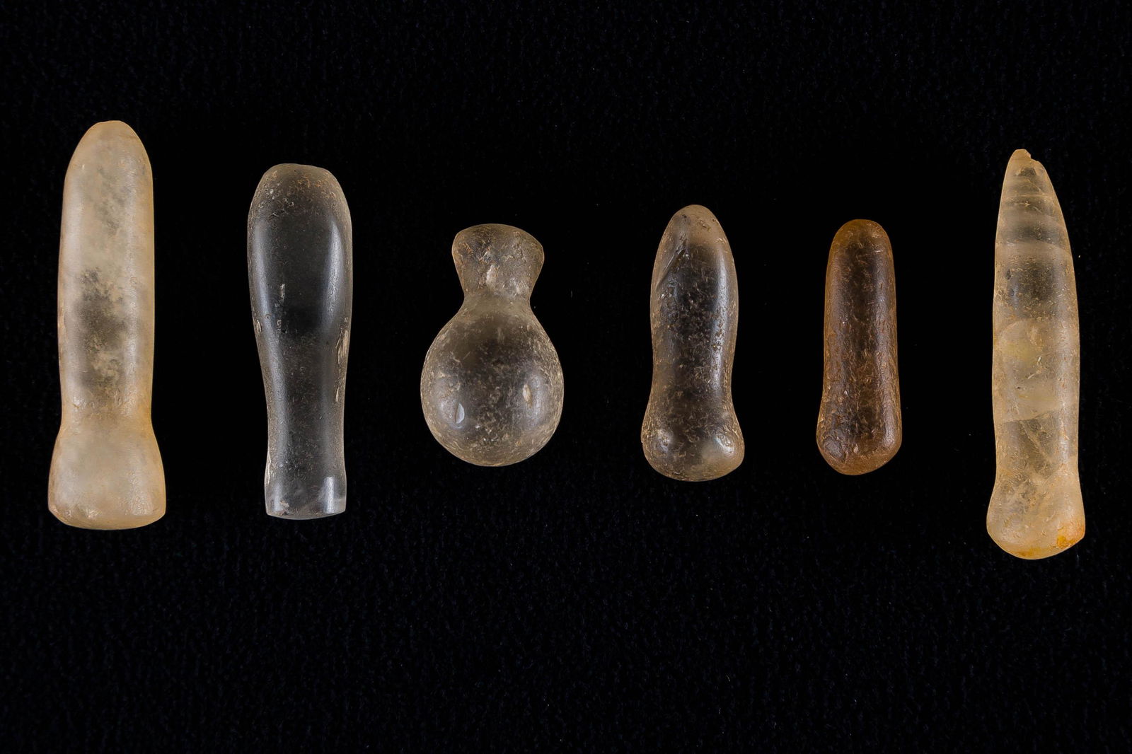Neolithic Quartz Lips Plugs and Pins (6) (1 of 4)