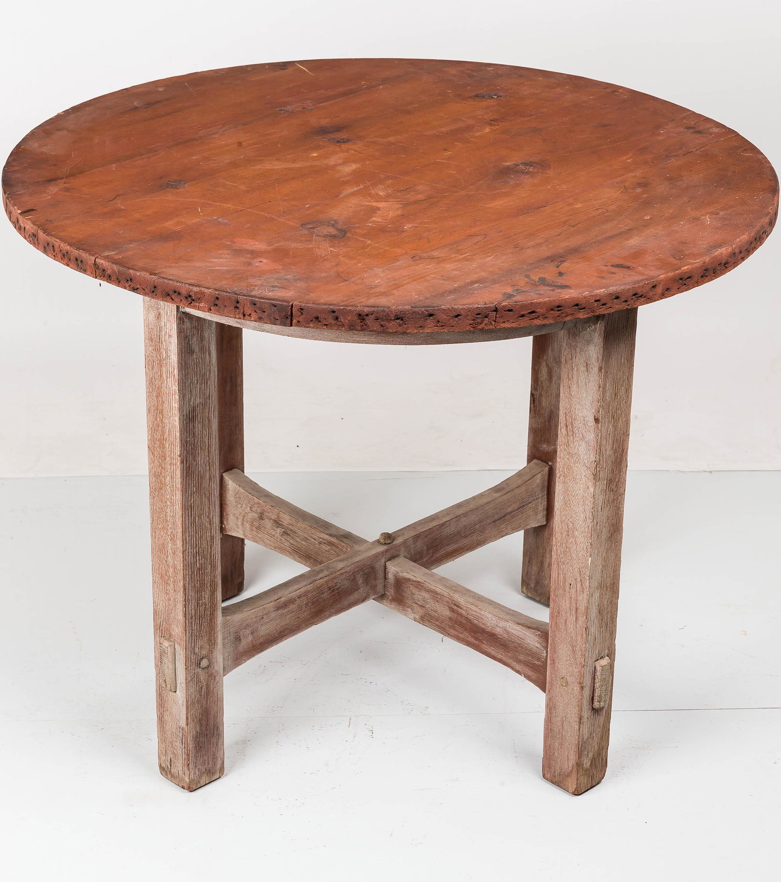 Gustav Stickley Round Table: This Gustav Stickley round table measures approx 28.5" H x 36" Diam. Table needs refinishing. Maker's mark on bottom.