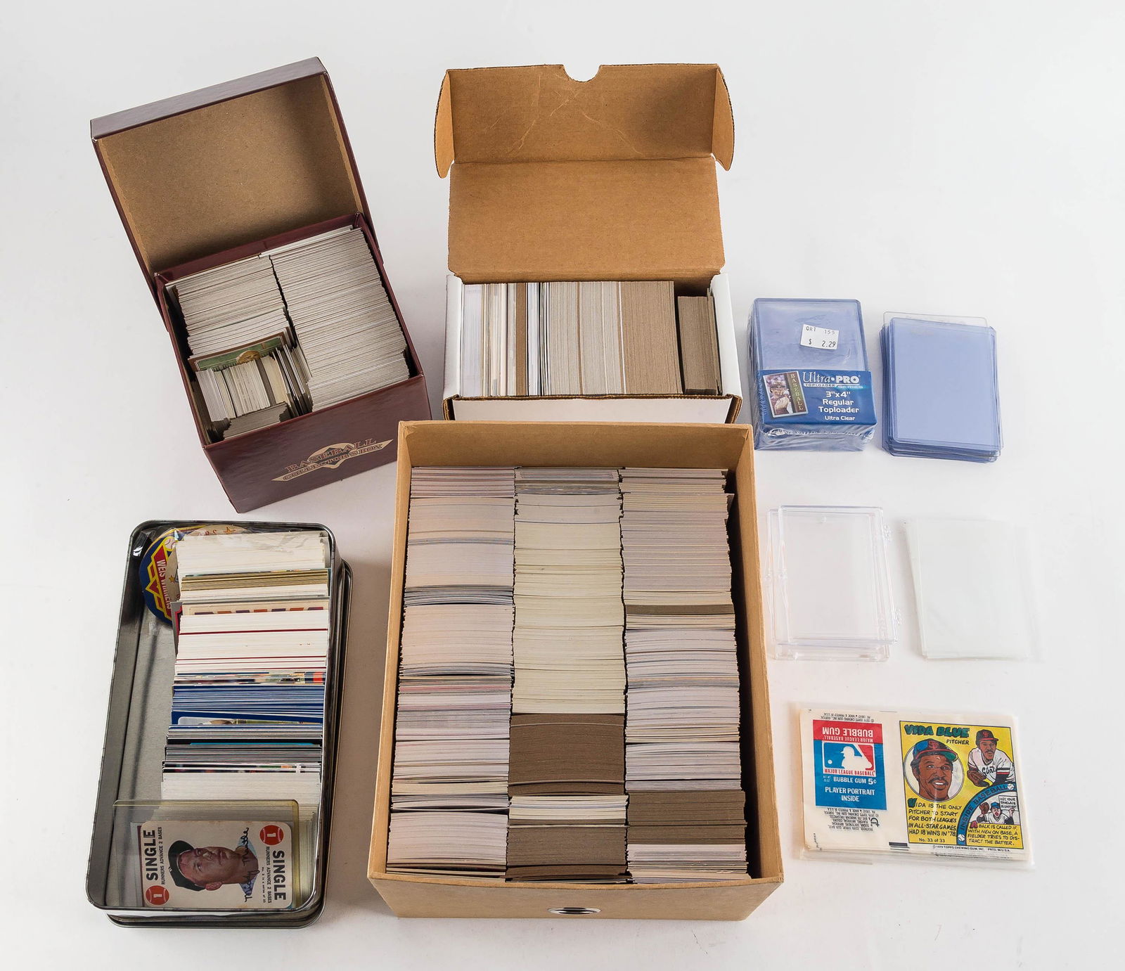 Mostly Newer Various Baseball Cards w/ Inserts (1 of 4)