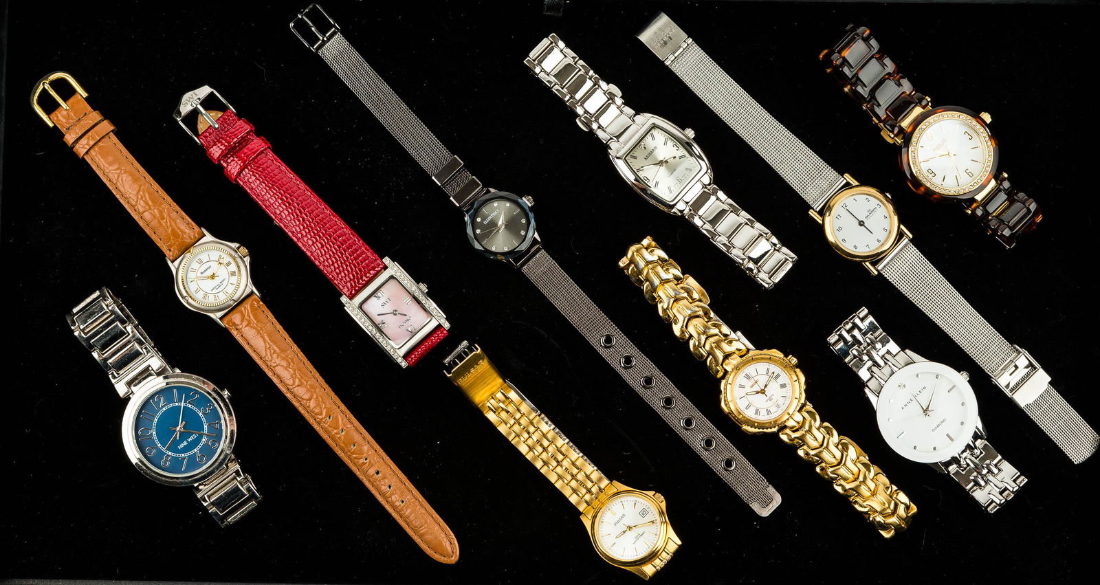 Ladies Watches (10): Ladies Watches (10). This grouping of women's watches include Seiko, Skagen, Pulsar, Ellen Tracy, Armitron and others