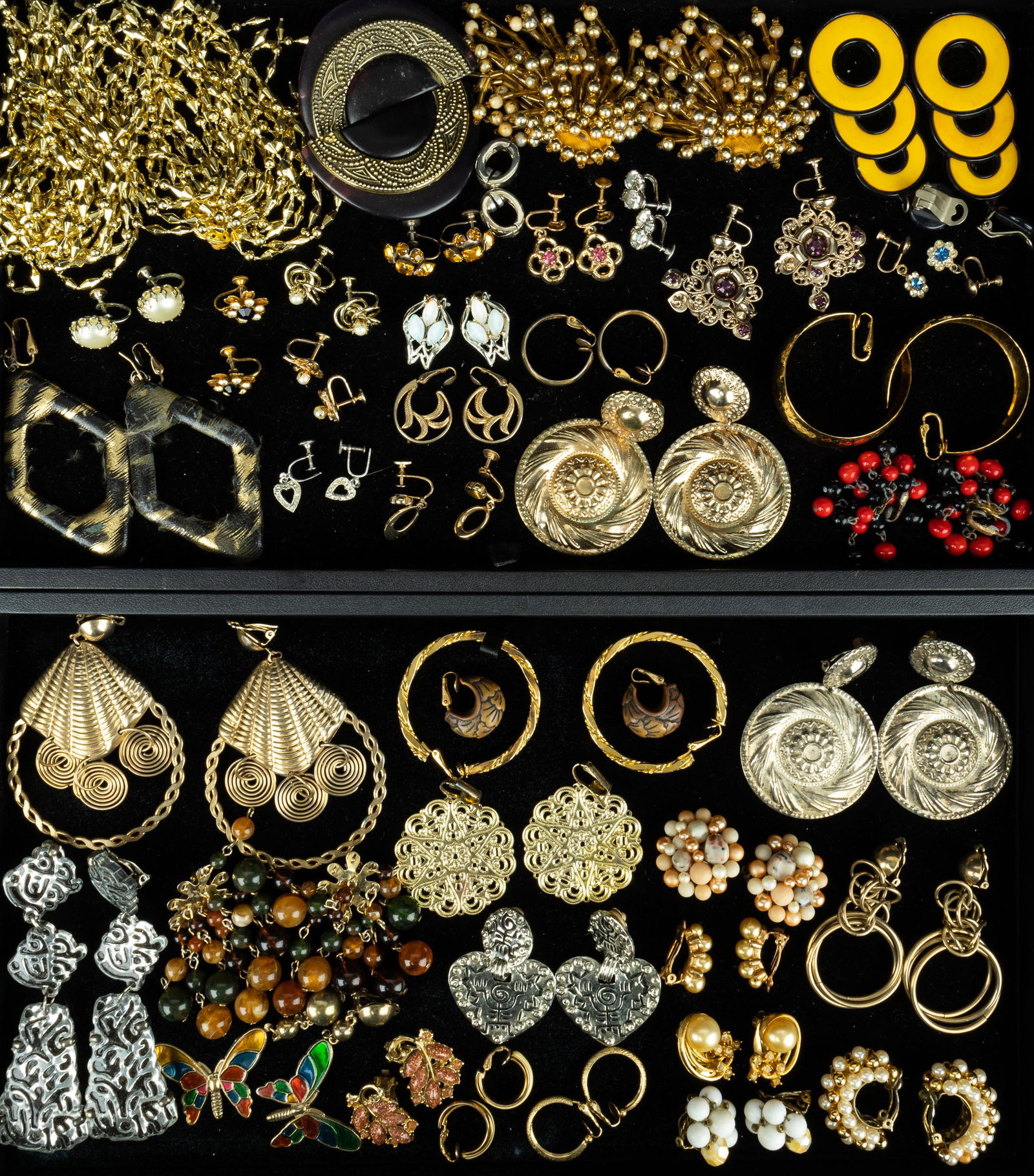 41 Clip On Costume Earring Pairs (1 of 7)