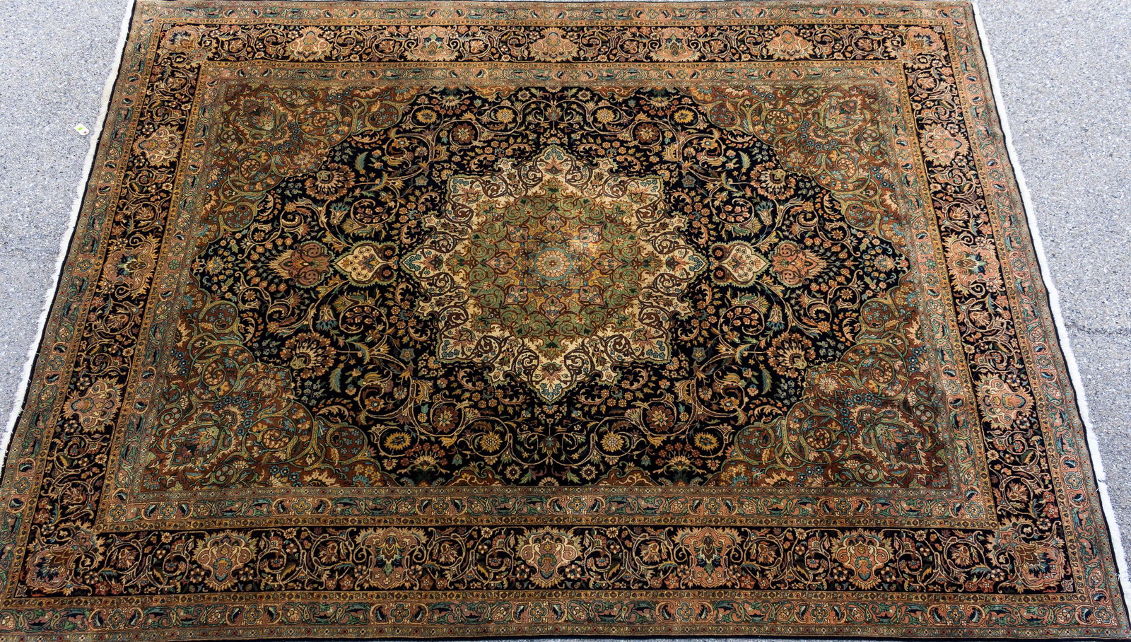 Hand Knotted Persian Style Tabriz Rug (1 of 6)