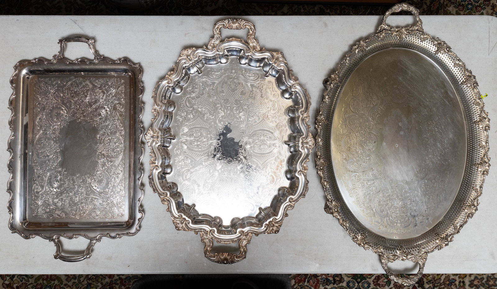 Silver Plated Platters (3) (1 of 5)