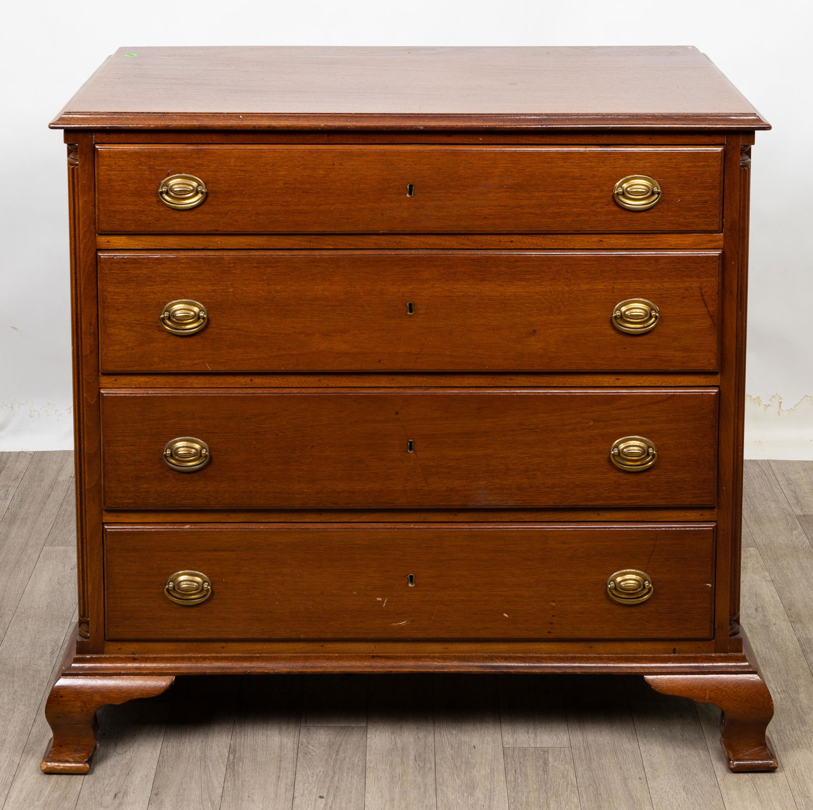 Philadelphia Chippendale Mahogany Chest (1 of 8)