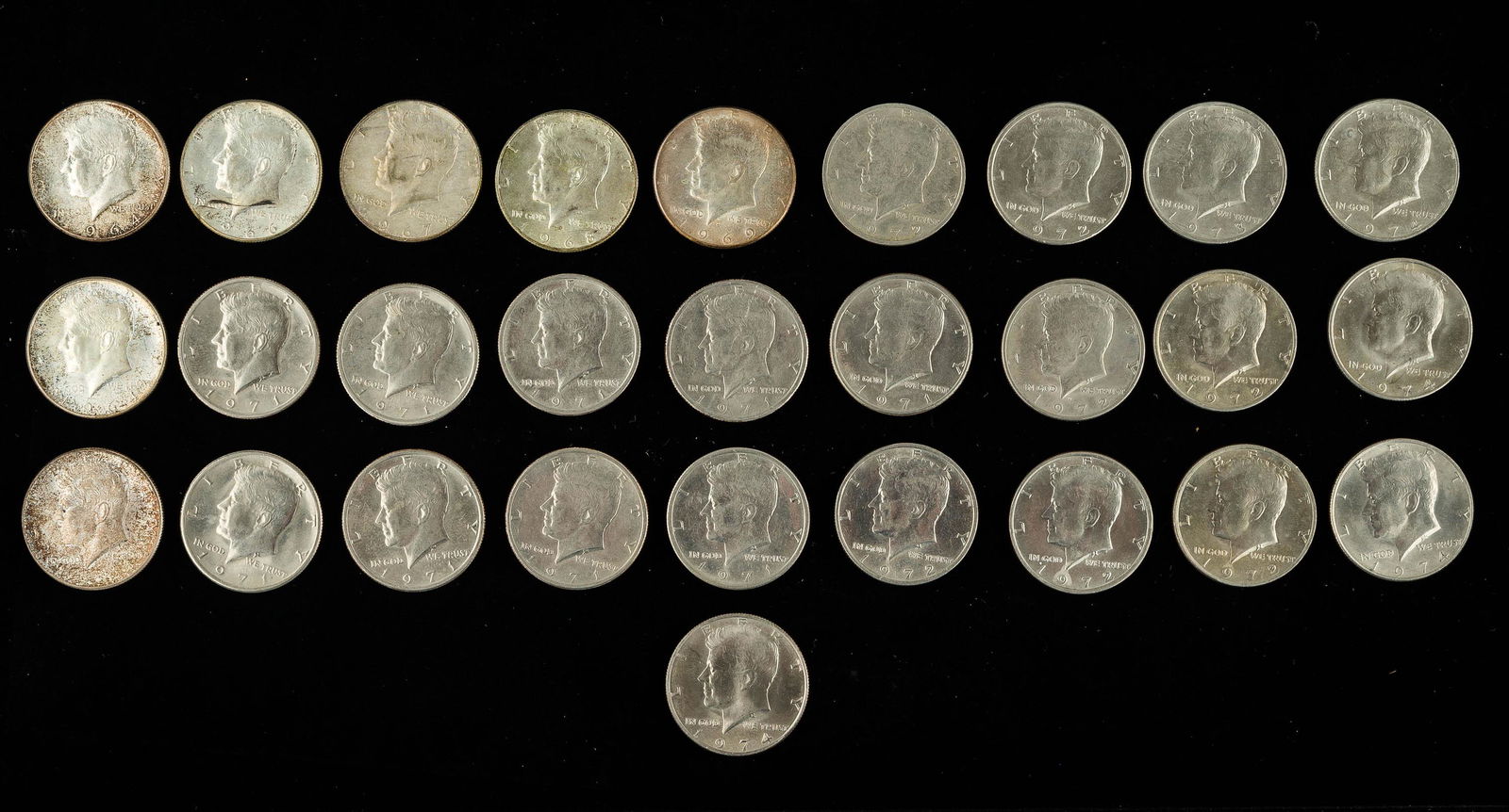 28 Kennedy Half Dollars Silver & Clad (1 of 5)