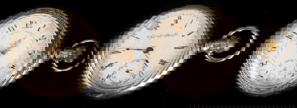 Watches-2 Elgin pocket watches: Elgin National Watch Co. size 16 Silveroid openface pocket watch #6139780 (cracked face and crystal) and an Elgin silveroide openface pocket watch size 16 #1085625