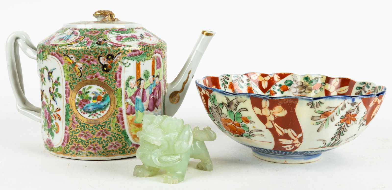 Chinese Porcelain & Decorative Items (1 of 9)