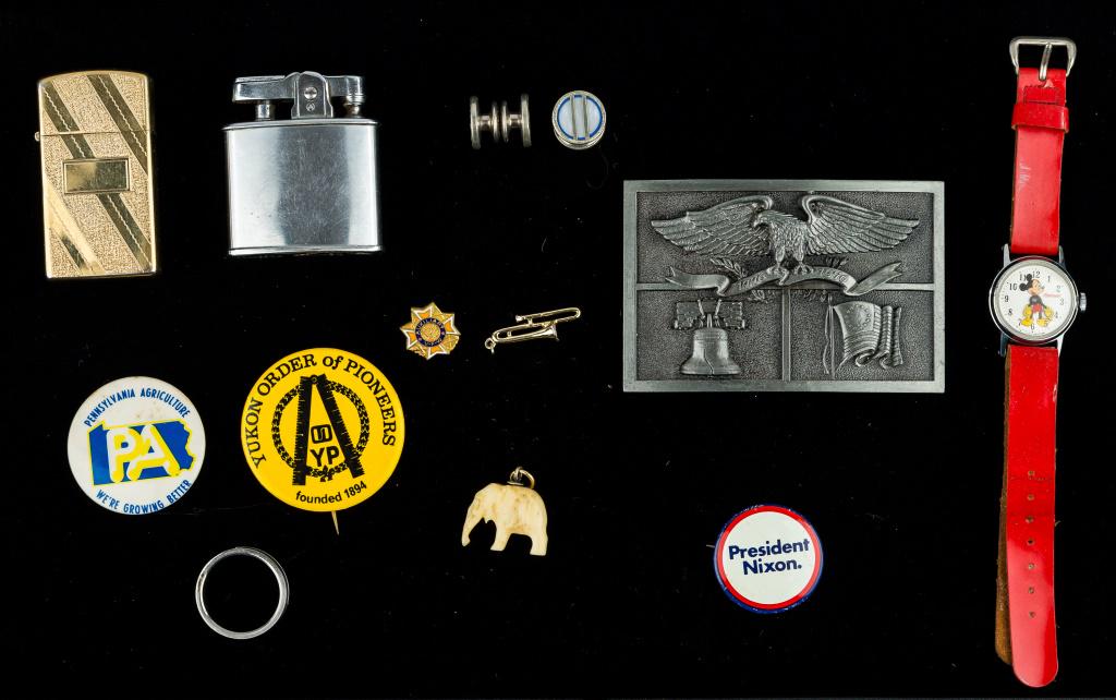 "Zippo" Lighter and Vintage items (1 of 5)