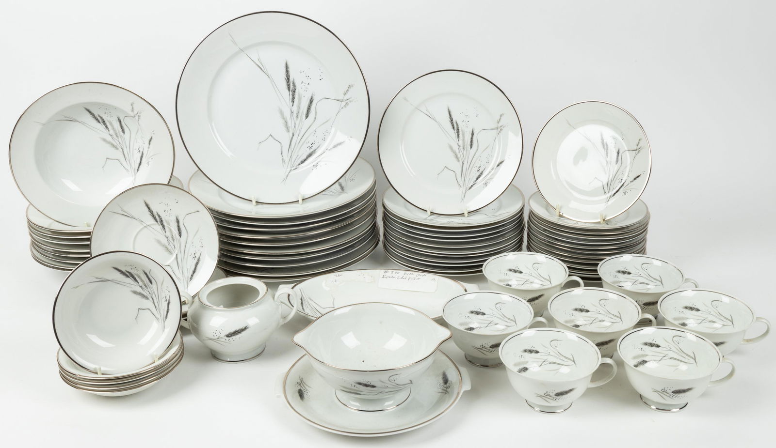 Rosenthal China Dinner Partial Set (1 of 5)
