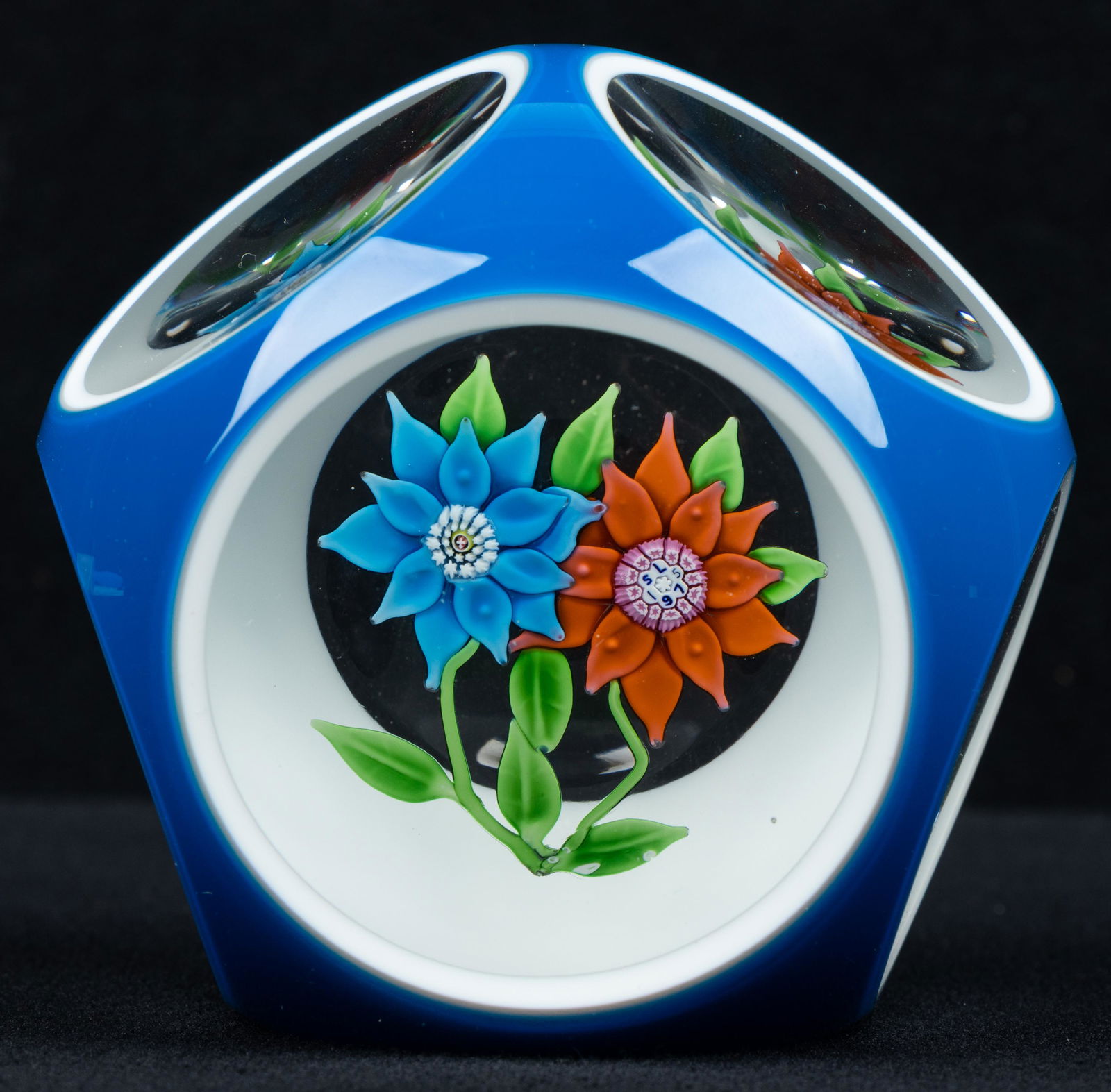St. Louis 1975 Floral Milefiori Paperweight (1 of 4)