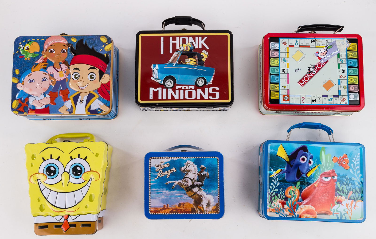 Themed Metal Lunch Boxes (1 of 4)