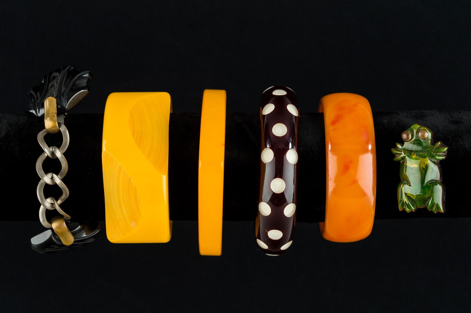 Bakelite Bracelets & More (1 of 5)