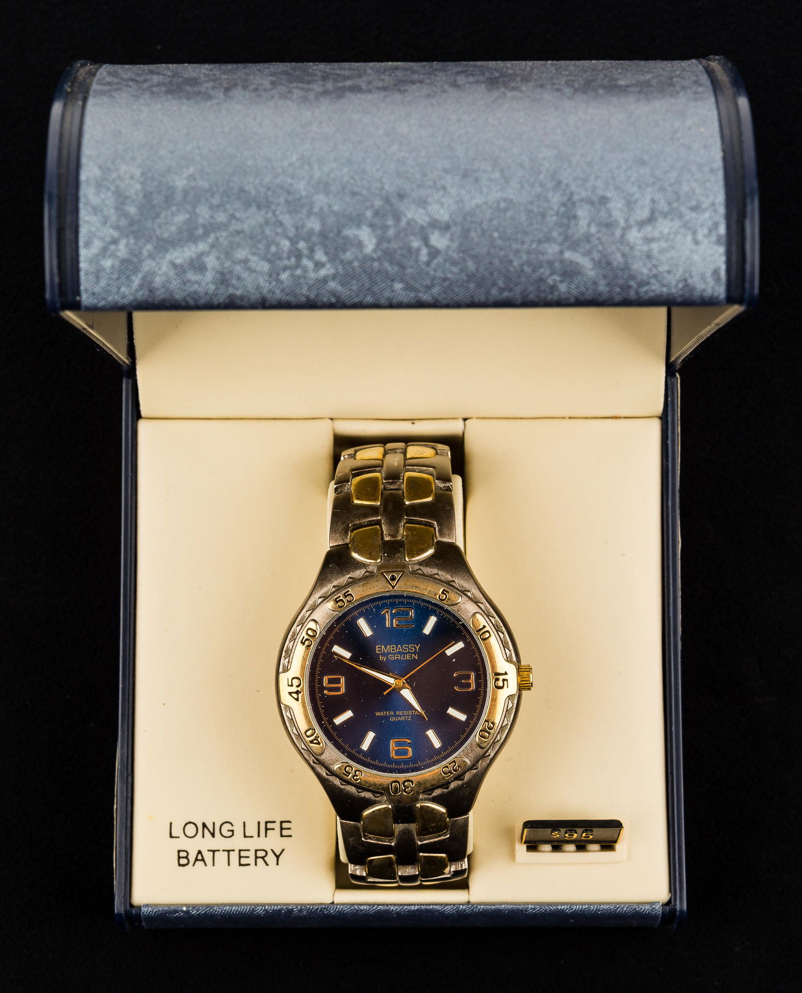 Gruen 'Embassy' Wrist Watch: Gruen 'Embassy' wrist watch comes in original case and watch owners guide. Watch runs.